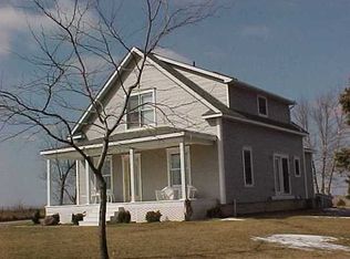 10938 Holmes Rd, Hudson, IA 50643