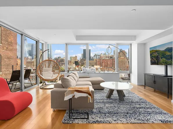 245 W 19th St Unit Penthouse 2, New York, NY 10011