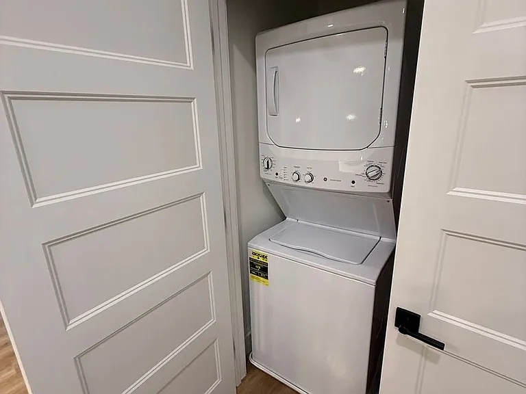 One Park Apartments — Photo 51