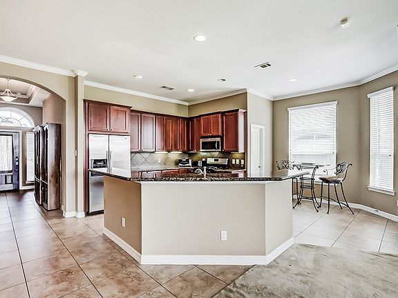 5th image of 9325 Laura Ln
