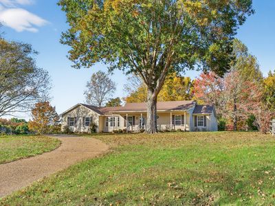 226 W Biggs Rd, Cottontown, TN, 37048