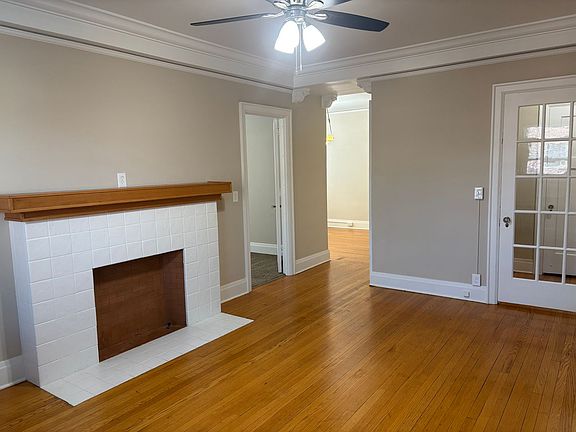 3rd image of 520 S 31st St #12