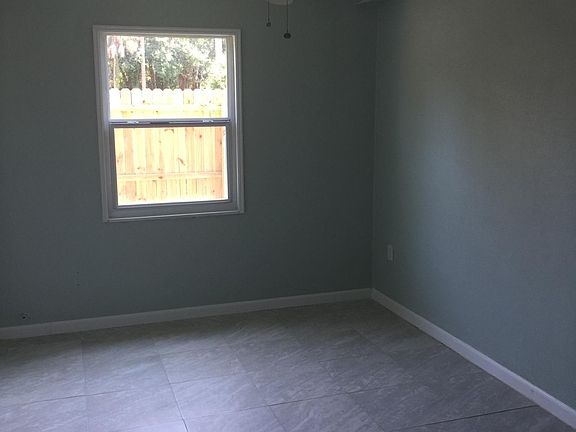 3rd image of 621 Hibiscus St #1