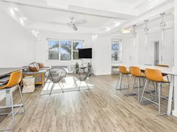 2465 Palisade Avenue image 3 of 24