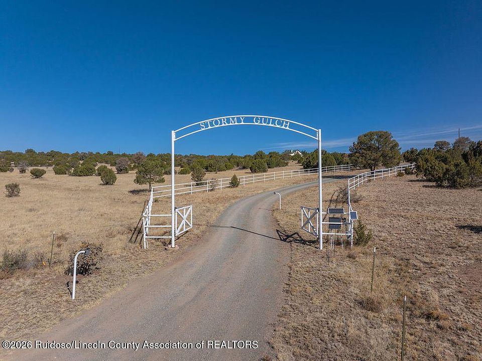 1st image of 185 Fort Lone Tree Rd