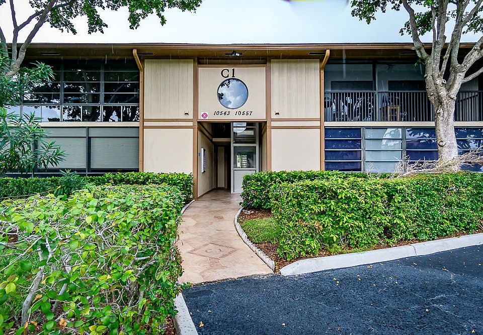 1st image of 10545 E Clairmont Cir #201