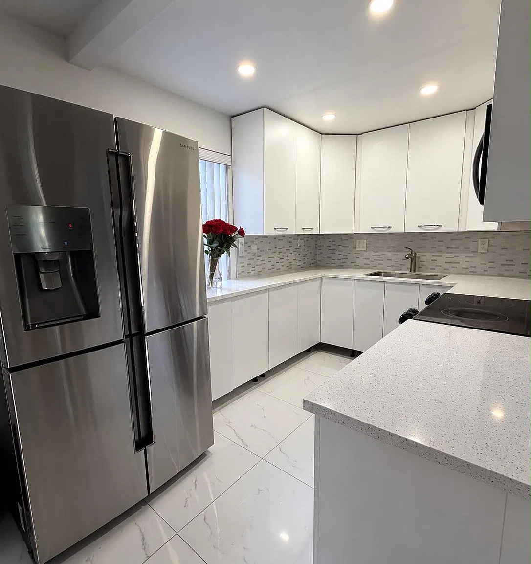 2 bed, 2.0 bath, 907 sqft, $1,700 — Photo 1