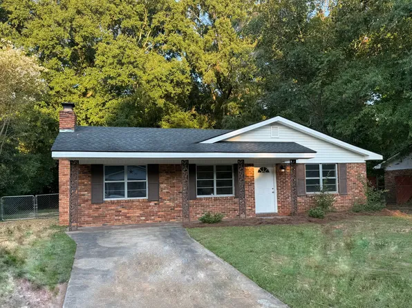 112 Briarwood Dr, Warner Robins, GA 31093