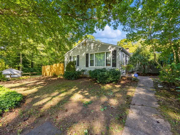 10 Walker Lane, Marlborough, CT 06447