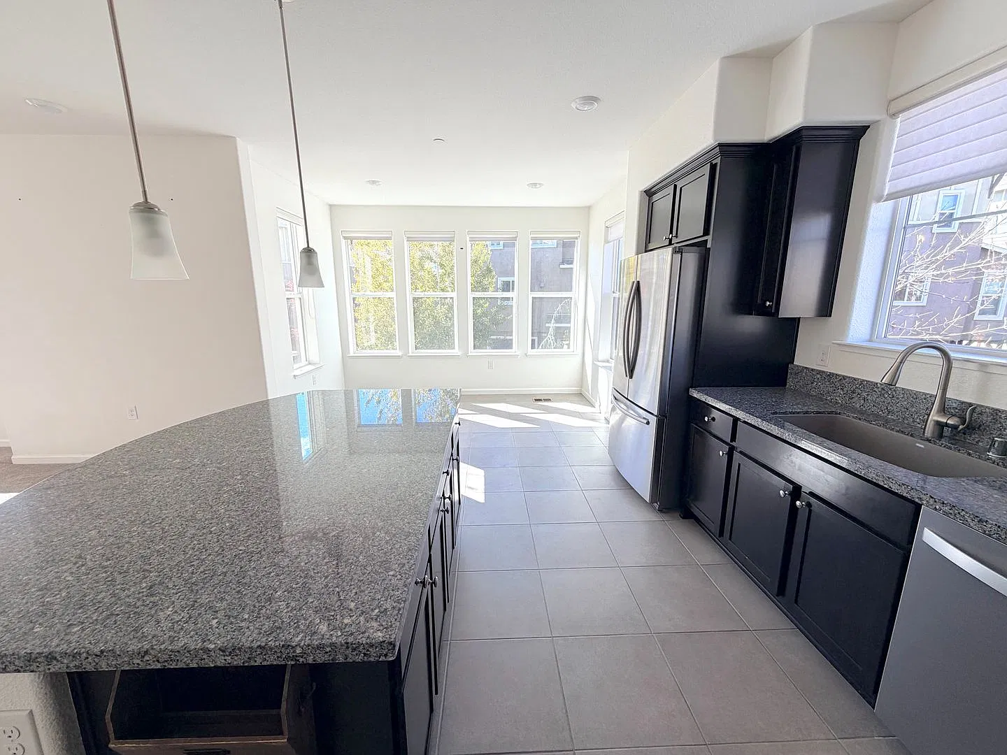 NW Reno Luxury End Unit Townhouse - On the Truckee River/Easy Commute to Truckee — Photo 1