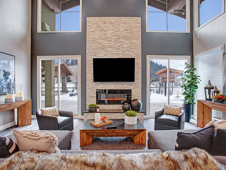 Leavenworth Haus — Photo 14