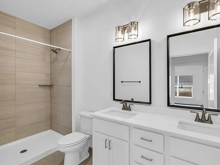 70 E Airport Rd #34 — Photo 24