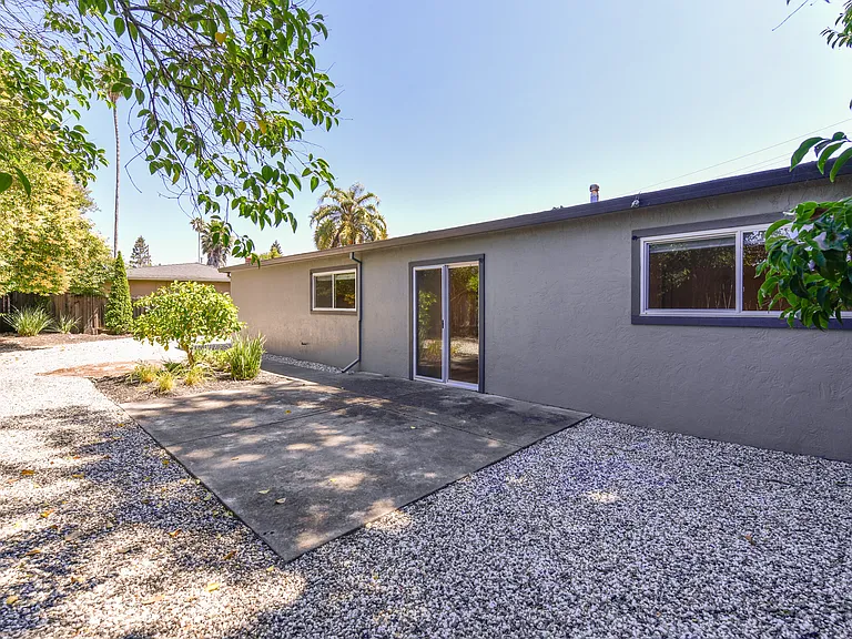 22 Patrick Ct — Photo 23