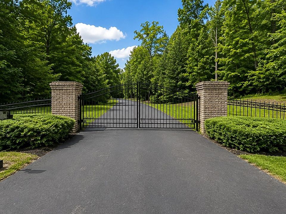 1st image of 4101 Wallingford Way Lot 5