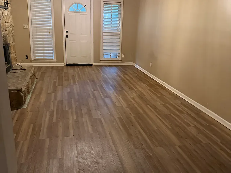 Bonnie Crest Ct — Photo 1