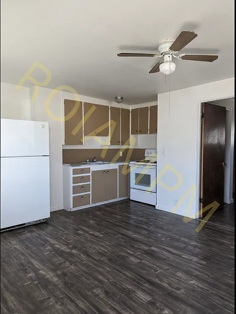 119 E Main St #119