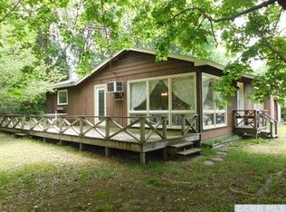 24 Beach Rd, Copake, NY 12516