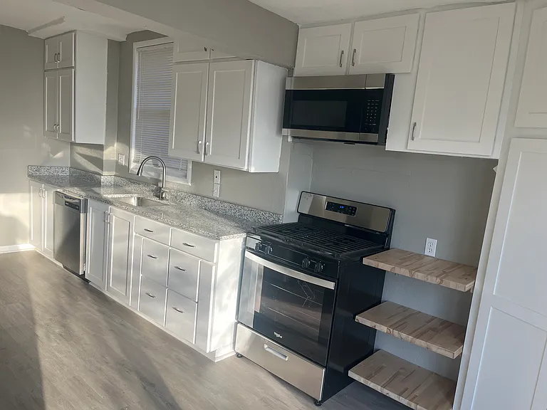 5447 Lydia Ave — Photo 5