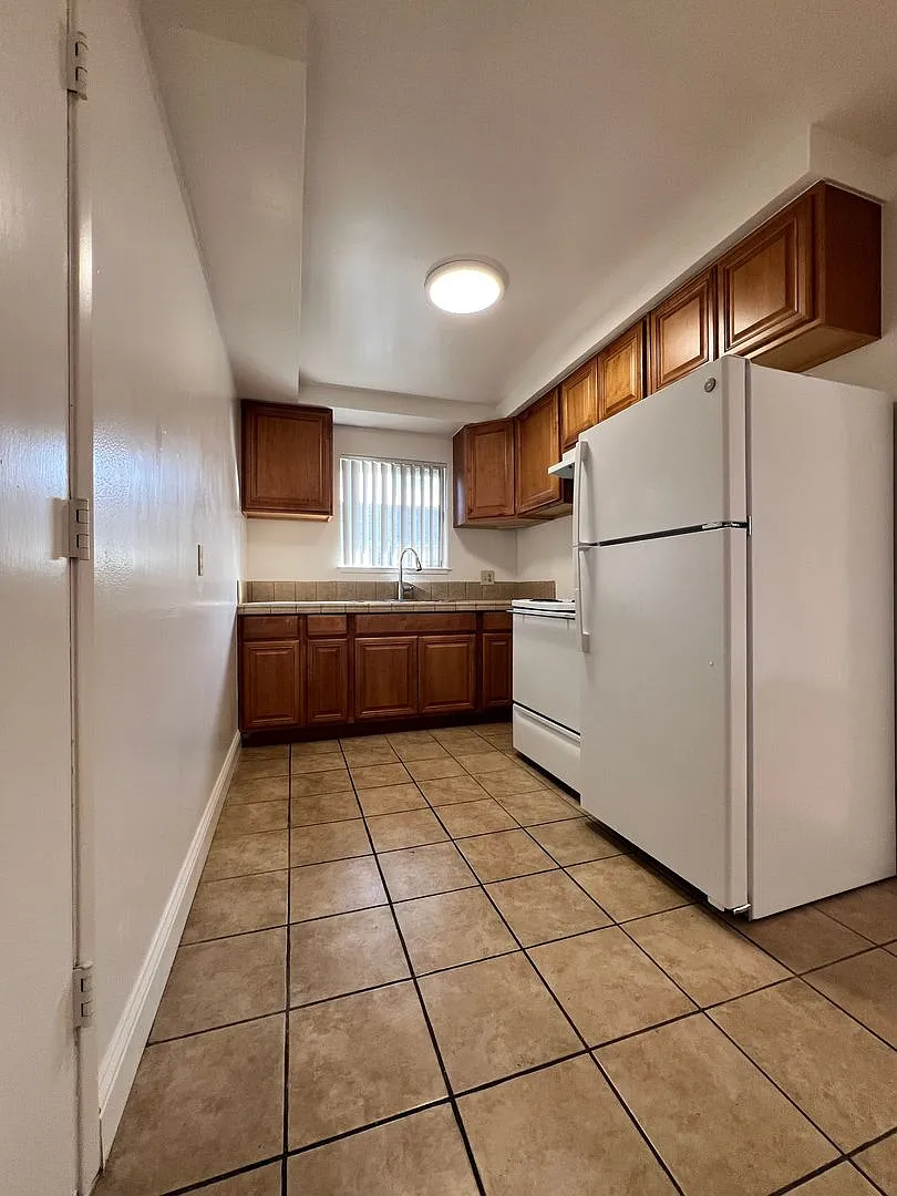 1018-1040 Allison Avenue — Photo 3