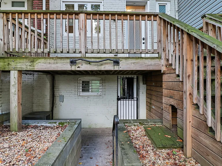 1654 Gales St NE — Photo 22