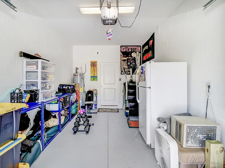 6043 Shiner St — Photo 18