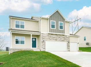 6421 Centennial Rd, Papillion, NE 68133