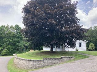 1 Orchid Ln, Plattekill, NY 12561