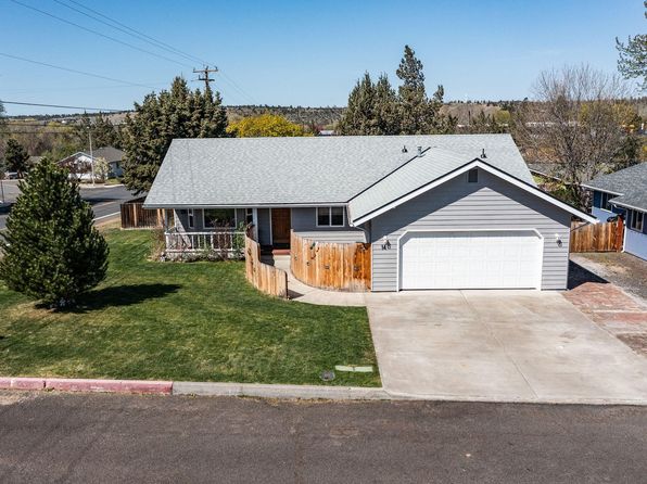 14 NE Hillcrest St, Madras, OR 97741