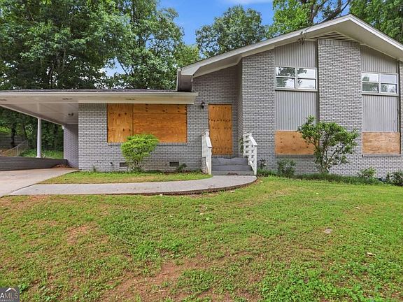 2nd image of 2572 Glenrock Dr