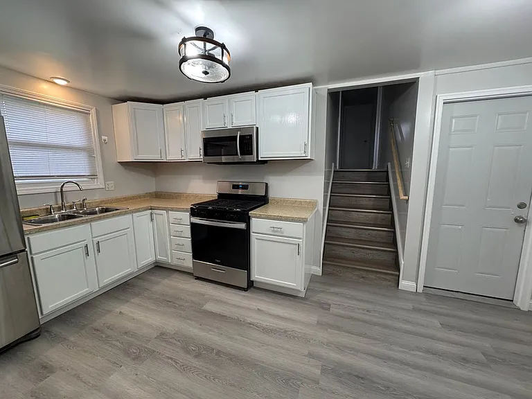 5921 S Racine Ave #1 — Photo 1