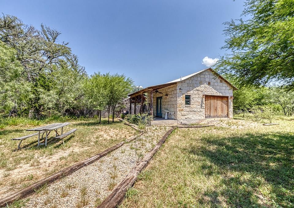 1st image of 3598 Ranch Road 1120