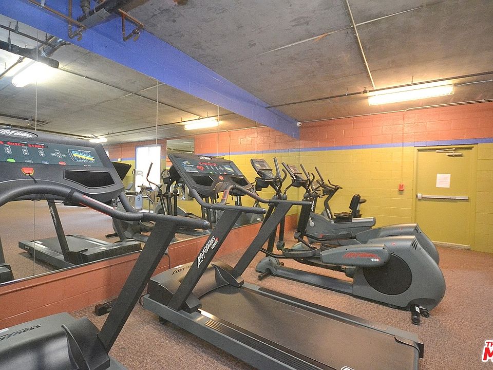2nd image of 4568 W 1st St APT 210