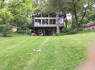 797 Holiday Dr, Sandwich, IL 60548