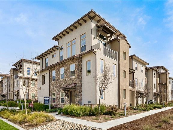 2nd image of 3052 San Jose Vineyard Ct #7