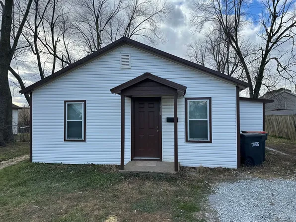 1318 Crutcher St, Springdale, AR 72764