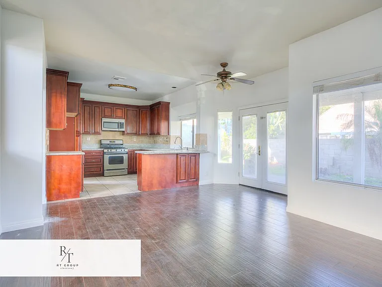 6153 Orvieto Ct — Photo 9