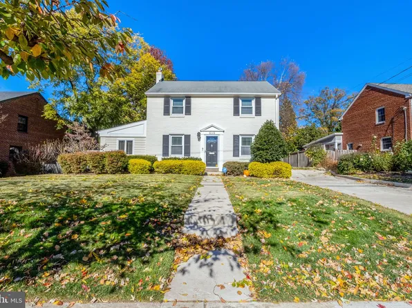 515 Janneys Ln, Alexandria, VA 22302