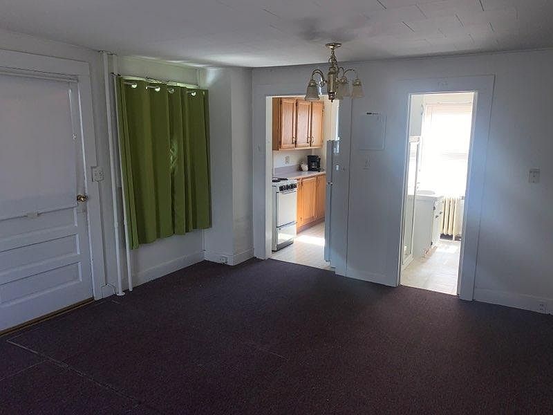 138 E Allen St Winooski, VT, 05404 Apartments for Rent Zillow