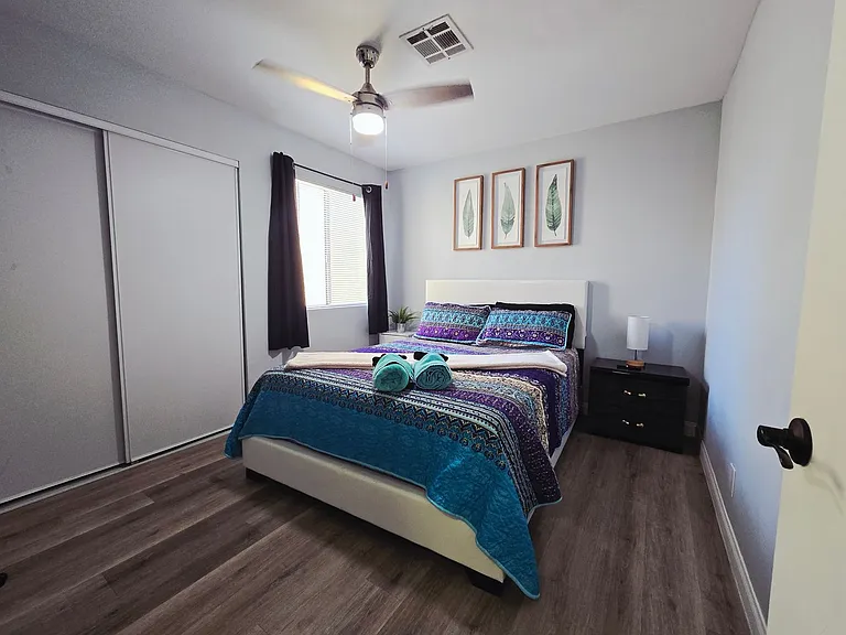 5045 Spencer St #B — Photo 12