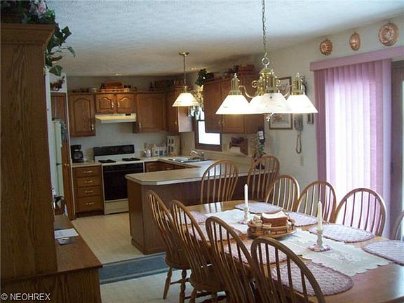 2nd image of 275 Eastlake Dr
