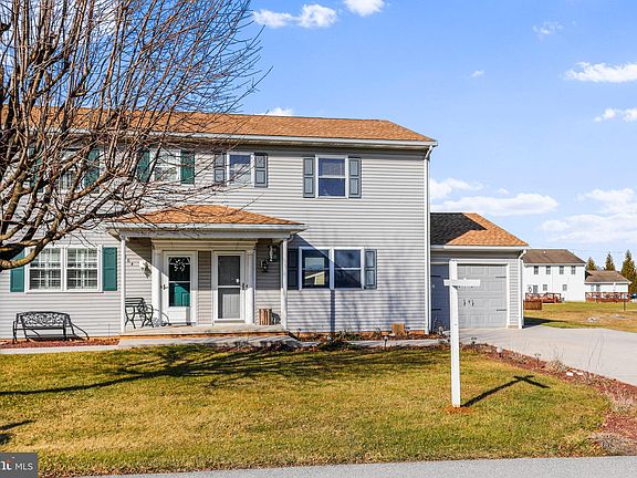 2nd image of 502 Tall Cedar Ln