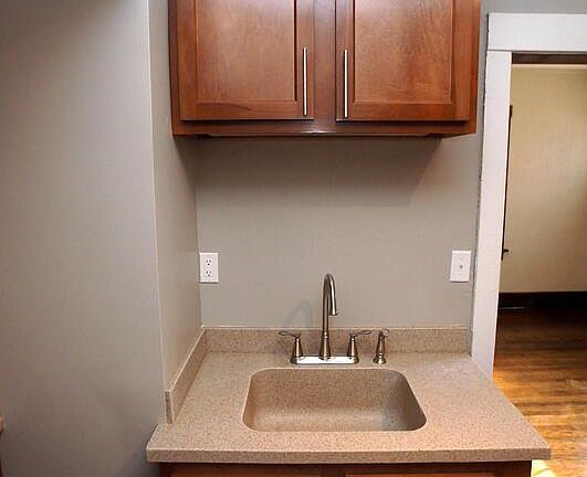 5th image of 342 N 36th Ave #342N36