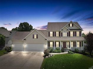 540 Legacy Pointe Dr, Saint Peters, MO 63376