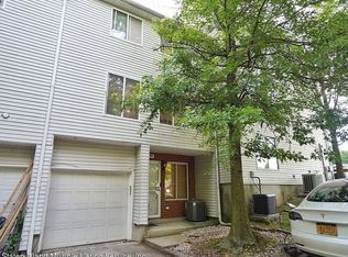 194 Ilyssa Way, Staten Island, NY 10312