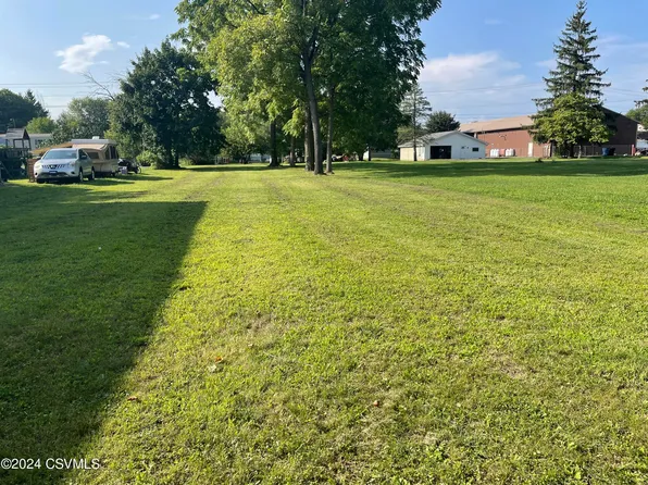 2673 Old Berwick Rd, Bloomsburg, PA 17815
