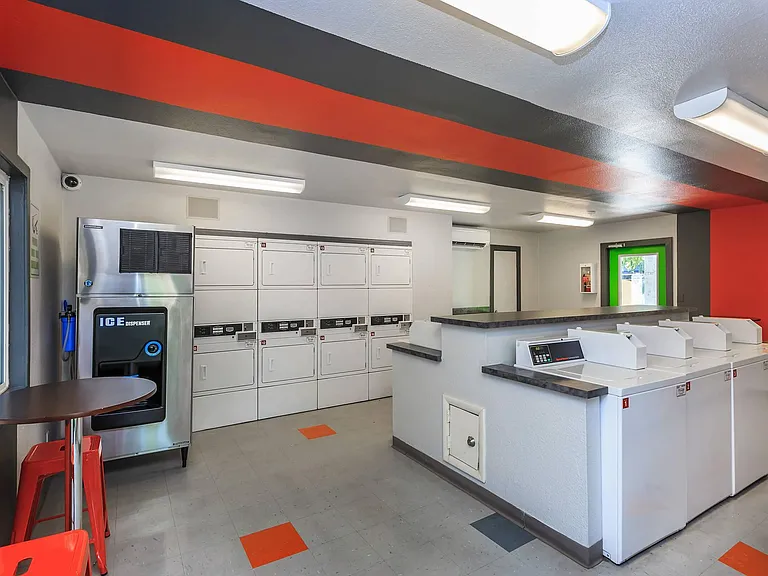 Studio 710 Apartments — Photo 29