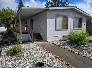21 Estrella Drive, Santa Rosa, CA 95403