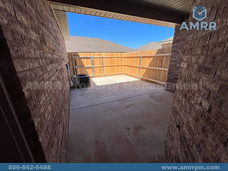 1128 N 7th St — Photo 6