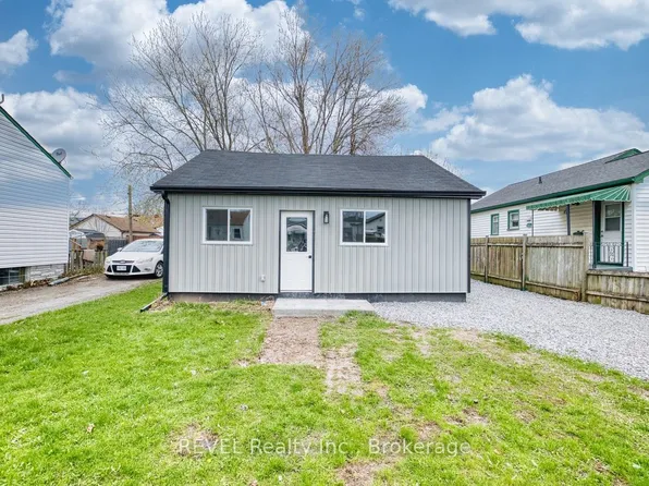 406 Hennepin Ave, Welland, ON L3B 4T5