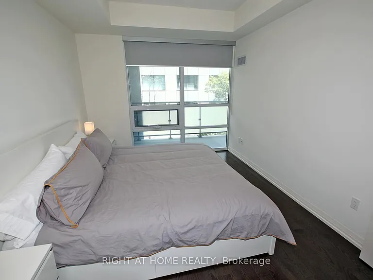 460 Adelaide St E #525 — Photo 17